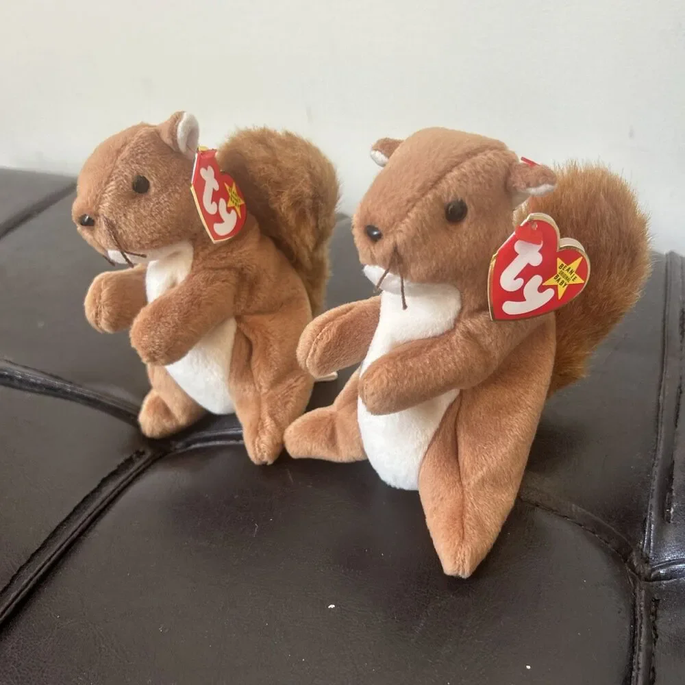TY Beanie Baby Babies - Nuts the Squirrel brown 1996 original retired 6